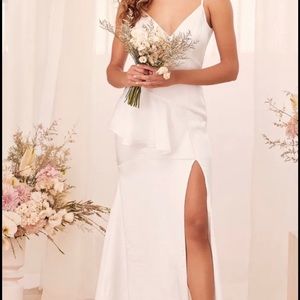 Lulu’s Satin White Dress; Long; Ruffle Front; Size XL; NWT